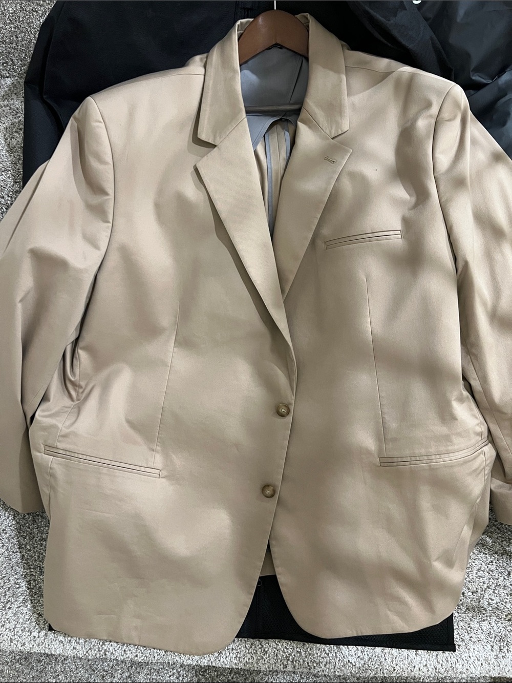 Men's Beige Single-Breasted Blazer - Classic Notch Lapel